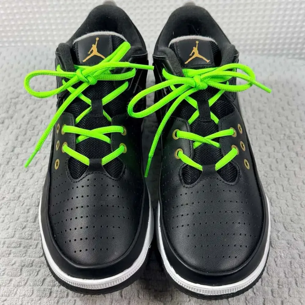 Jordan Max Aura 5 Sneakers Black Metallic Gold White DZ4353-017